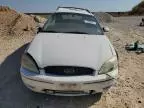 2004 Ford Taurus SE