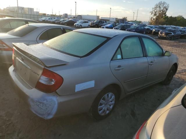 2004 Toyota Camry LE