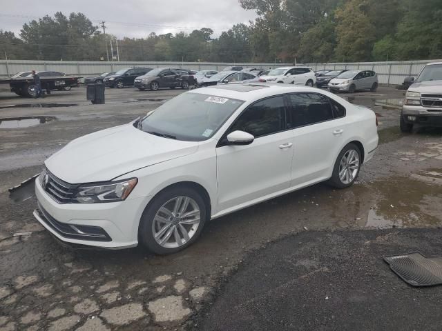 2019 Volkswagen Passat Wolfsburg