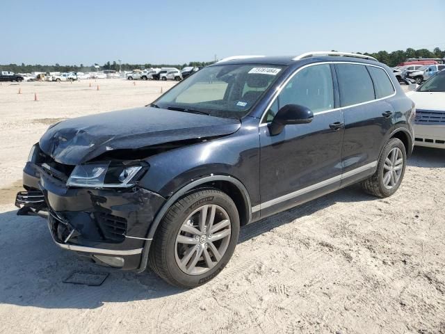 2016 Volkswagen Touareg Sport