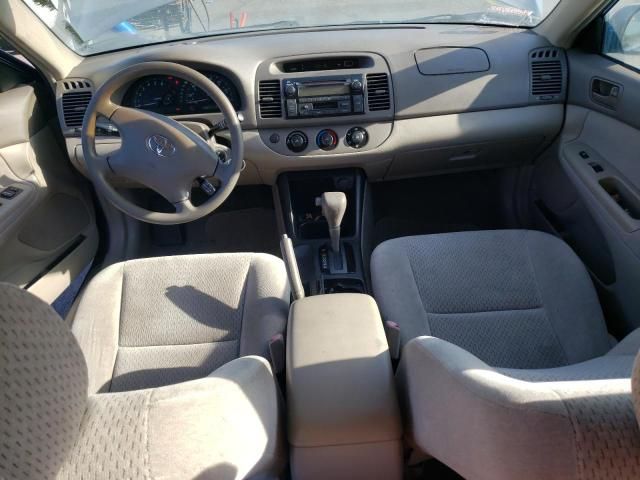 2004 Toyota Camry LE