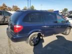 2005 Dodge Grand Caravan SXT