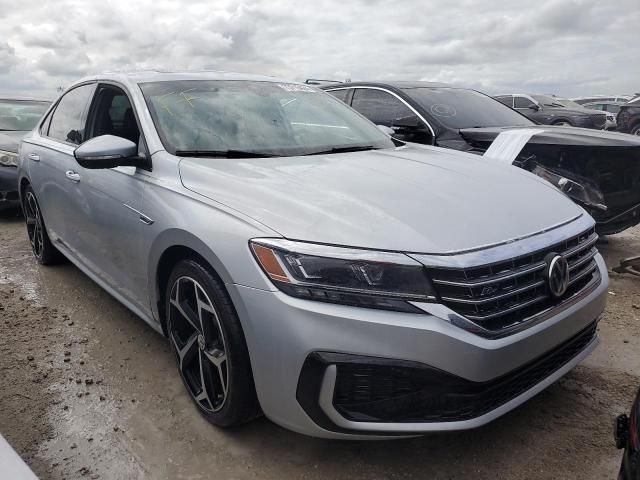 2021 Volkswagen Passat R-Line