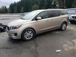 KIA Vehiculos salvage en venta: 2015 KIA Sedona LX