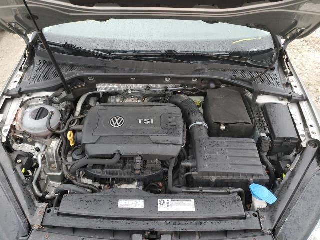 2017 Volkswagen Golf Sportwagen S