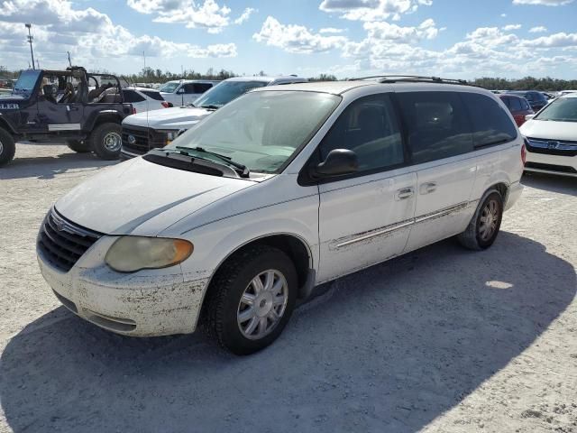 2006 Chrysler Town & Country Touring