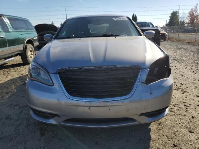 2013 Chrysler 200 Limited