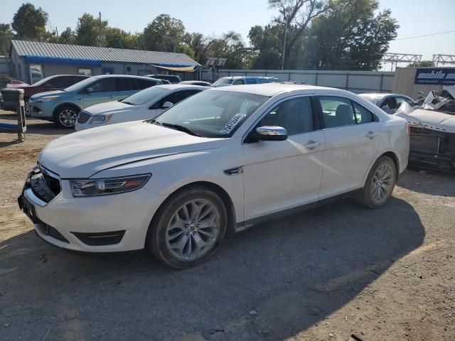 2016 Ford Taurus Limited