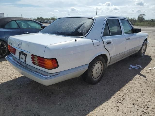 1990 Mercedes-Benz 300 SE