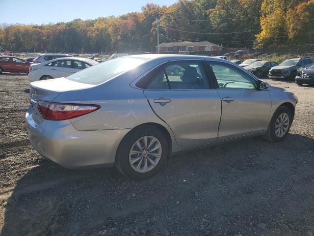 2016 Toyota Camry LE