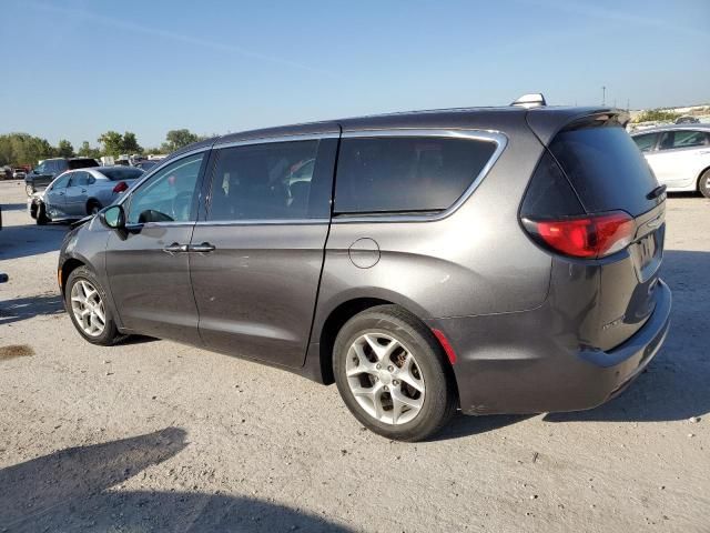 2019 Chrysler Pacifica Touring Plus