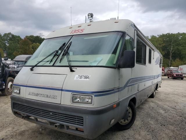 1995 Oshkosh Motor Truck Co. Chassis X Line