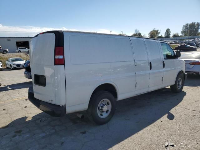 2017 Chevrolet Express G2500