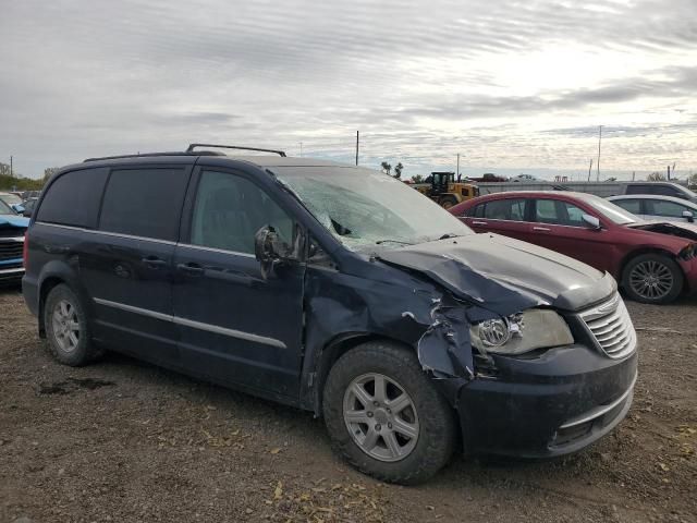 2013 Chrysler Town & Country Touring