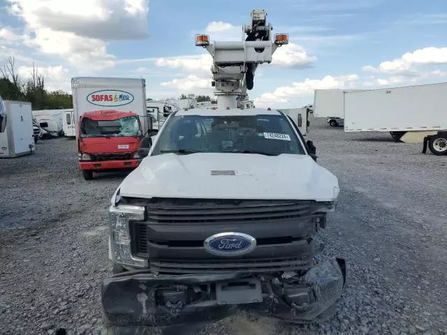 2019 Ford F550 Super Duty