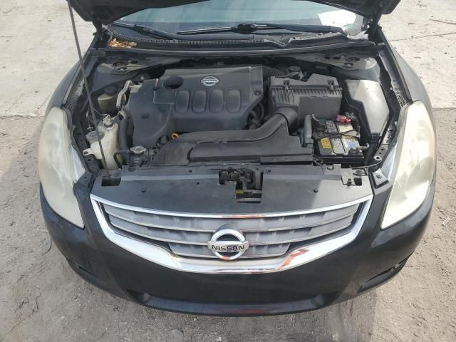 2010 Nissan Altima Base