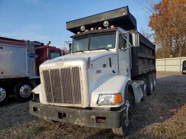 2000 Peterbilt 385