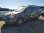 2015 Chrysler Town & Country Touring L