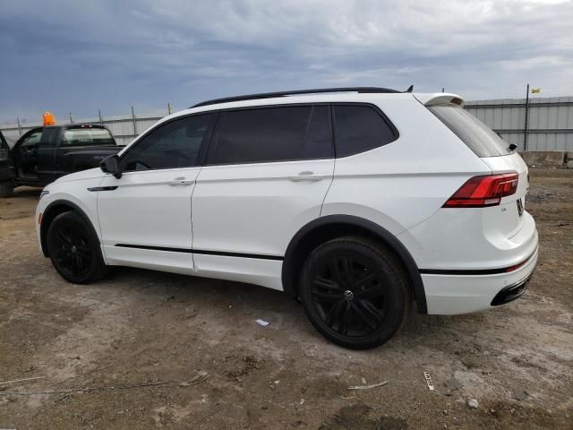 2022 Volkswagen Tiguan SE R-LINE Black