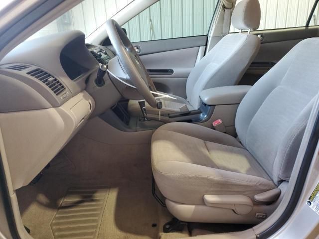 2005 Toyota Camry LE