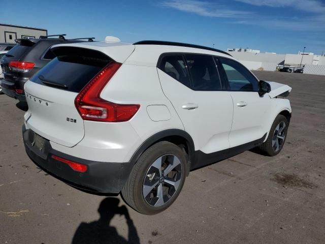 2024 Volvo XC40 Plus