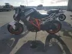 2018 KTM 1290 Super Duke R