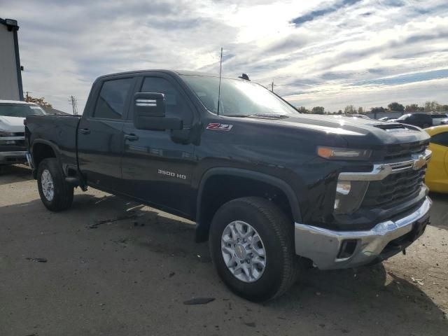 2024 Chevrolet Silverado K3500 LT