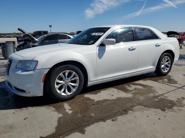 2015 Chrysler 300 Limited