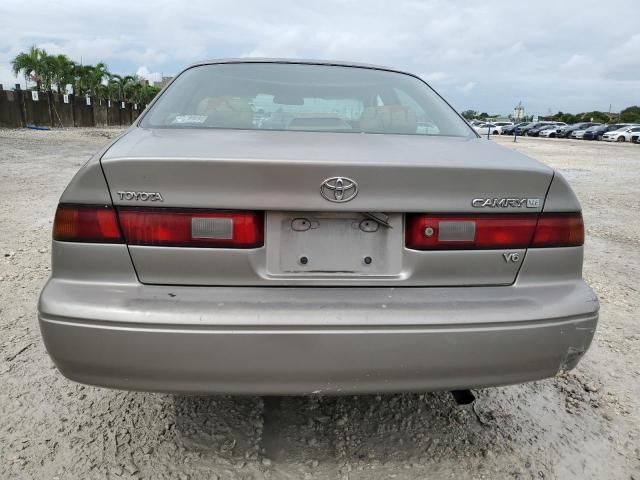 1999 Toyota Camry LE