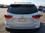 2017 Toyota Highlander SE