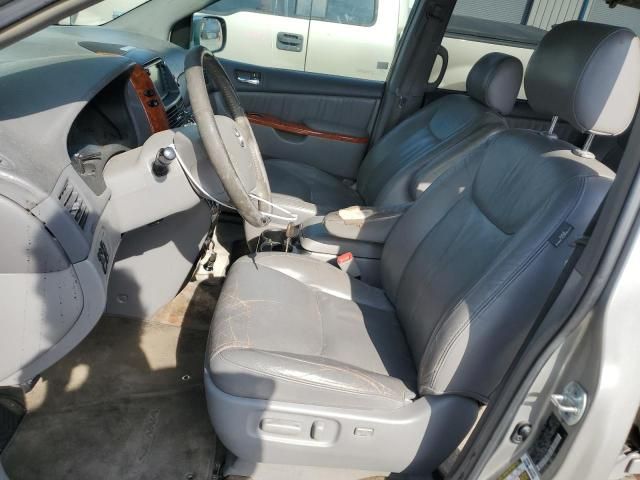 2007 Toyota Sienna XLE