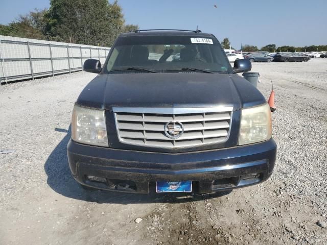 2004 Cadillac Escalade Luxury