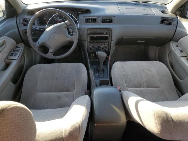 2000 Toyota Camry CE