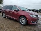 2018 Chrysler Pacifica Hybrid Limited