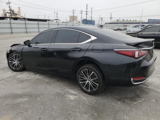 2022 Lexus ES 300H Base