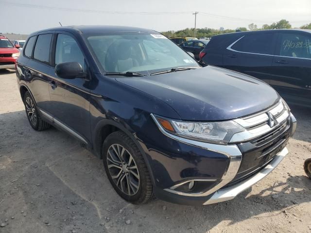 2016 Mitsubishi Outlander SE