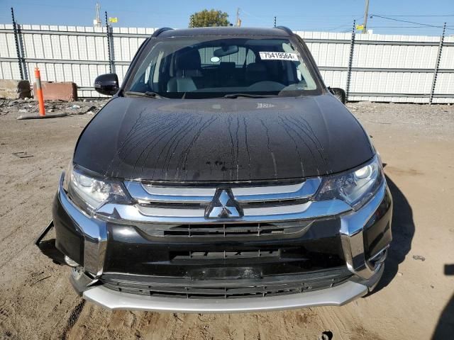 2016 Mitsubishi Outlander SE