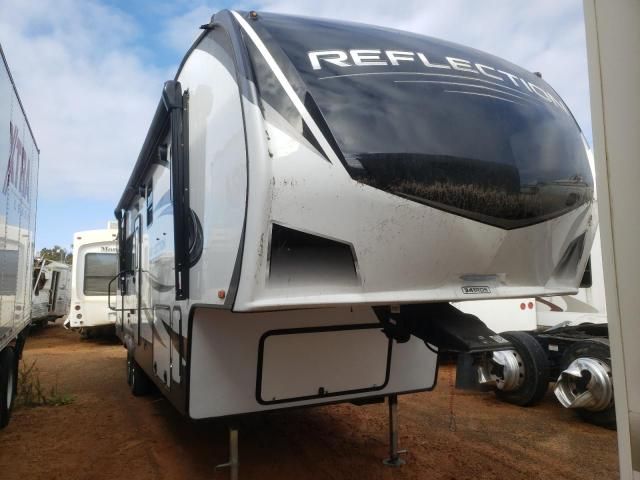 2022 Refl Travel Trailer