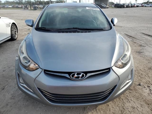 2015 Hyundai Elantra SE