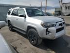 2017 Toyota 4runner SR5/SR5 Premium