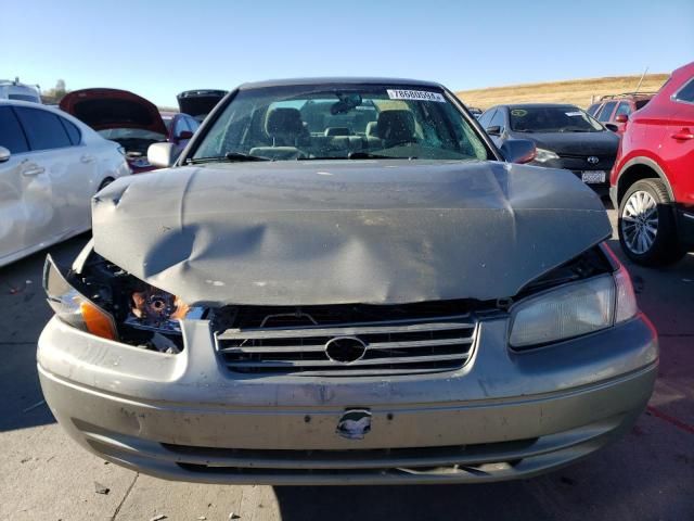 1999 Toyota Camry LE