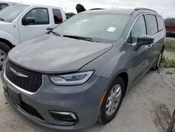 Chrysler Vehiculos salvage en venta: 2022 Chrysler Pacifica Touring L