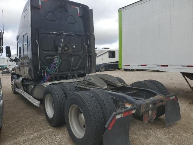 2015 Freightliner Cascadia 125