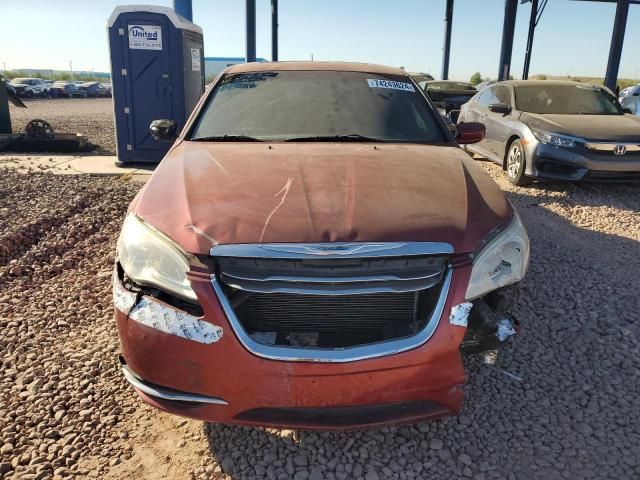 2013 Chrysler 200 Touring