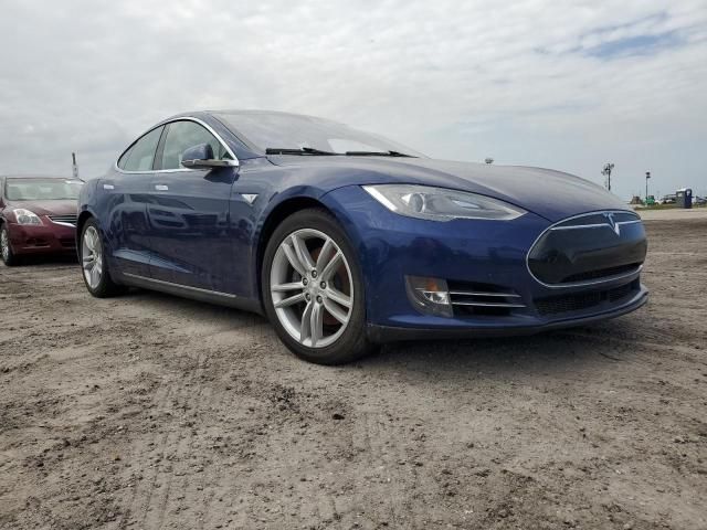 2015 Tesla Model S 70D