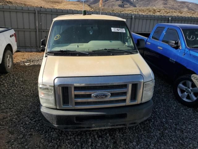 2011 Ford Econoline E350 Super Duty Wagon