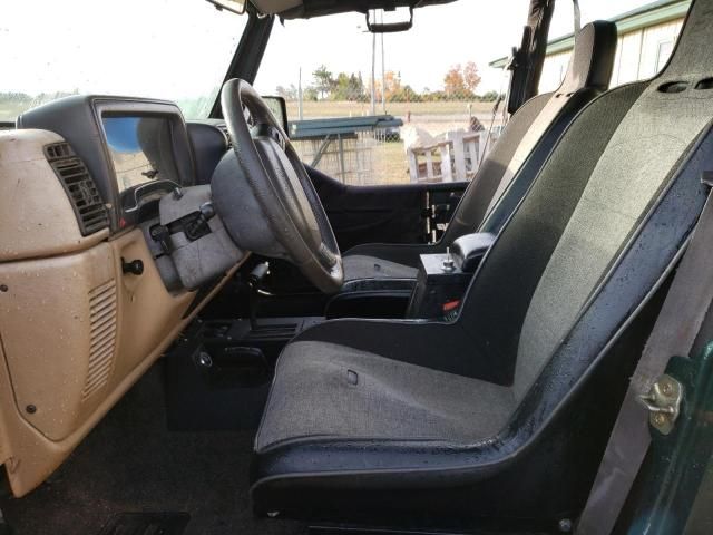 1999 Jeep Wrangler / TJ Sahara