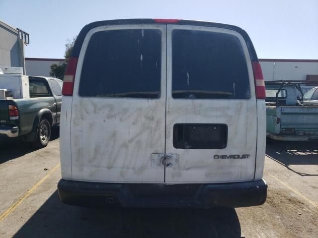 2004 Chevrolet Express G3500