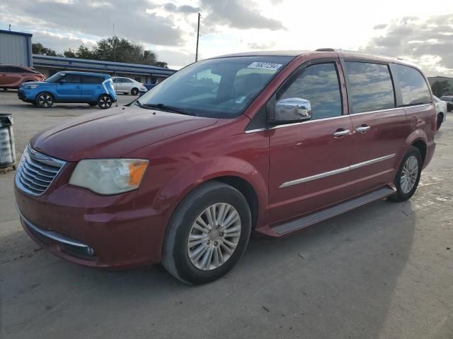 2014 Chrysler Town & Country Limited