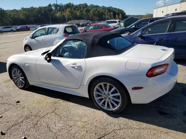 2017 Fiat 124 Spider Classica